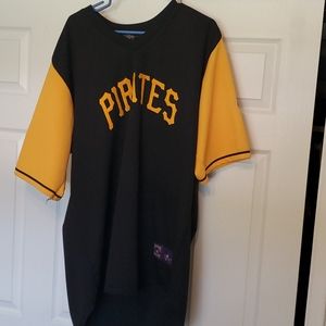 Pirates jersey